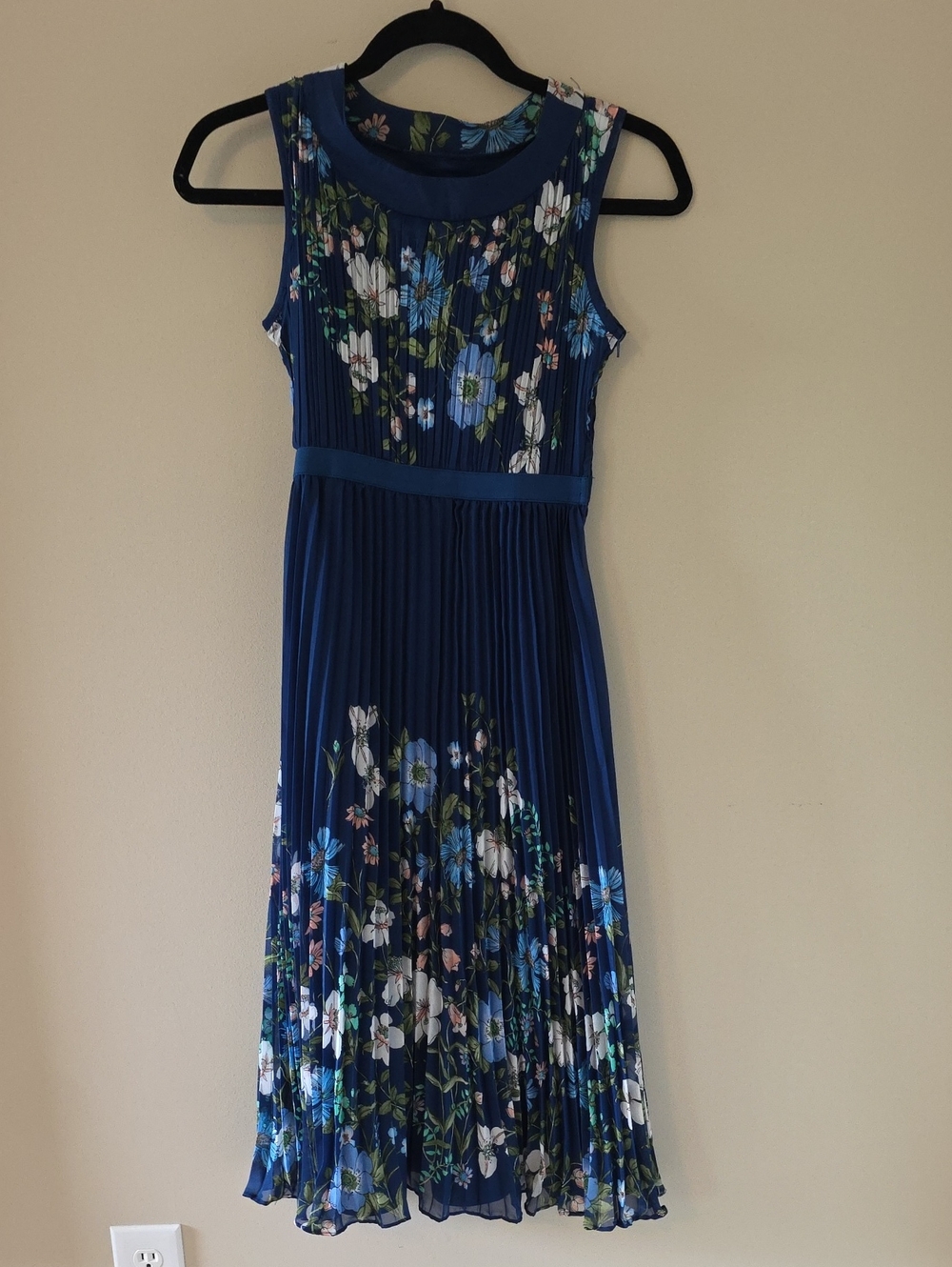 Rare Editions Navy Blue Floral Pleated Girls Dress
